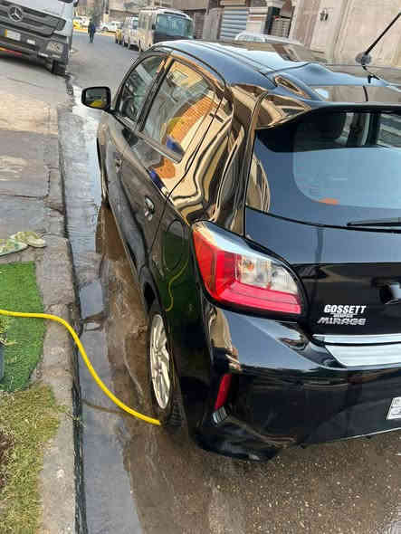 السلام عليكم من رخصت الادمن سياره مسيوبوشي ميراج موديل ٢٠٢٤ ماشيه ٢٤ حادث بنيد وراجع عالبارد هو والجاملغ فقط الدعاميه مبدله وبيهه ايرباك دركه الصوره مرفقه السياره لمتد وتحكم ستيرن ومانع تزلق كروز سرعه وتوقف ذاتي السياره بدون رقم السعر ٩٥$ وبي مجال مكاني بغداد 
***********
