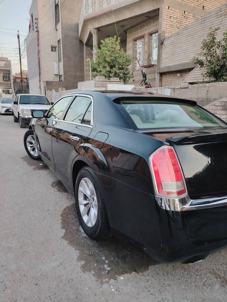 السلام عليكم
كرايسلر سي 300 موديل 2012 وارد كندي داخله كلين بدون حادث بالعراق صار بيها صبغ الجاملغ الأمامي الأيمن وهلال الجاملغ الخلفي السيارة جاهزه تخم تاير مكينه وكير خير من الله تبريد منضومه جديدة ماشية 248 الف السعر 146 وبيها مجال للطيبين رقم سليمانية جديد وهزه جديدة شرط التحويل مكاني حي الجهاد اي استفسار اتصل عالرقم *********** بغداد, العراق
