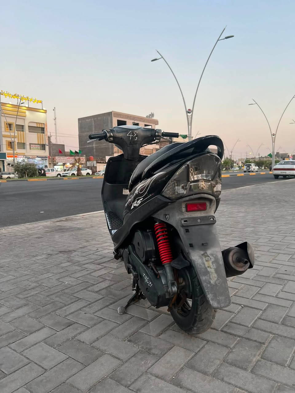 ماكس عدله دراجه مكفوله كله ما مفتوحه شرط ع فحص سعره مليون 25 وبيه مجال  رقم واتساب ***********
