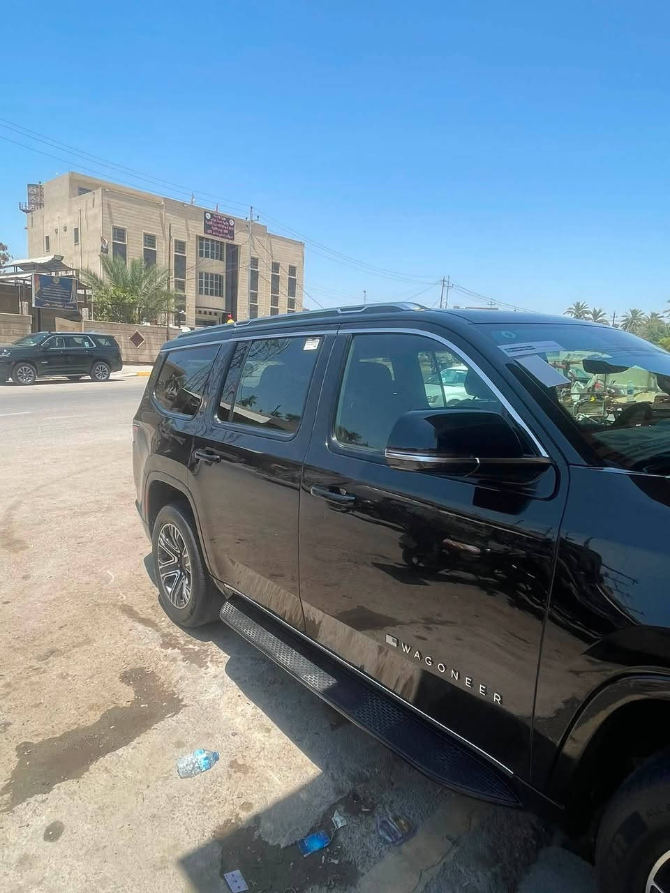 جيب واكنير موديل ٢٠٢٤ماشيه ٦٣مايل
محرك ٣٠٠٠توين تيربو سياره دخول جديد 
داخله بكتاب شهداء بغداد وكاله للمشتري
حادثه واضح بصور ربع بنيد وربع جاملغ فقط(بدون ايرباك)✅
مواصفاته
بصمه تشغيل
تشغيل عن بعد
رادرات امامي وخلفي وجانبي
كشنات جلد 
تدفئه كشنات امامي وخلفي 
صندوق كهرباء
دوسات
بكلايت لد
شاشه وكاميرا
فول عده الفتحه 
مكانه ديالى بعقوبه ***********واتساب او تصال
