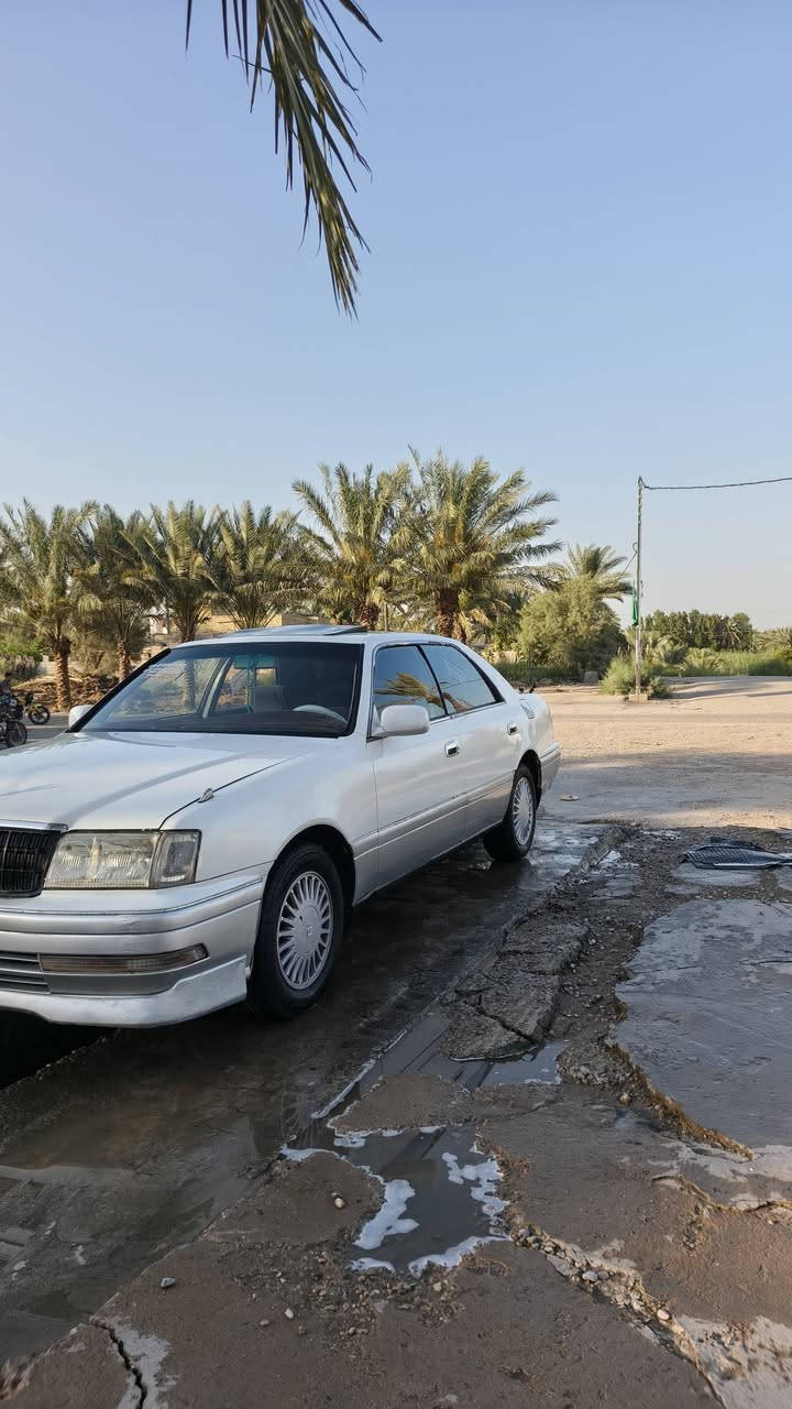 سلام عليكم راس الثور للبيع (كصتين) موديل 95 مكينه 3000كير مكينه كفاله حداديه 70بل 100 رقم انبار بسمي مداور ثاني يوم السنويه ال 2029 السعر 60بيه مجال مكان السياره القاسم الرقم ***********///***********

