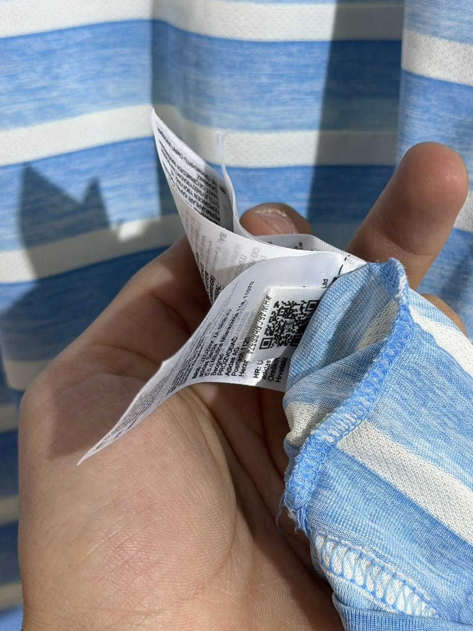 Adidas 👕 تحفة
قطني فول جلاتين🙅🏻🥹🤗〽️
قیاس2 XL 
نظافة ١٠٠/١٠٠ 
توصيل متوفرة 📍🧭


**إذا كنت صاحب هذا الإعلان وتريد حذفه لأي سبب، رجاءا أرسل رسالة إلى الدعم الفني**