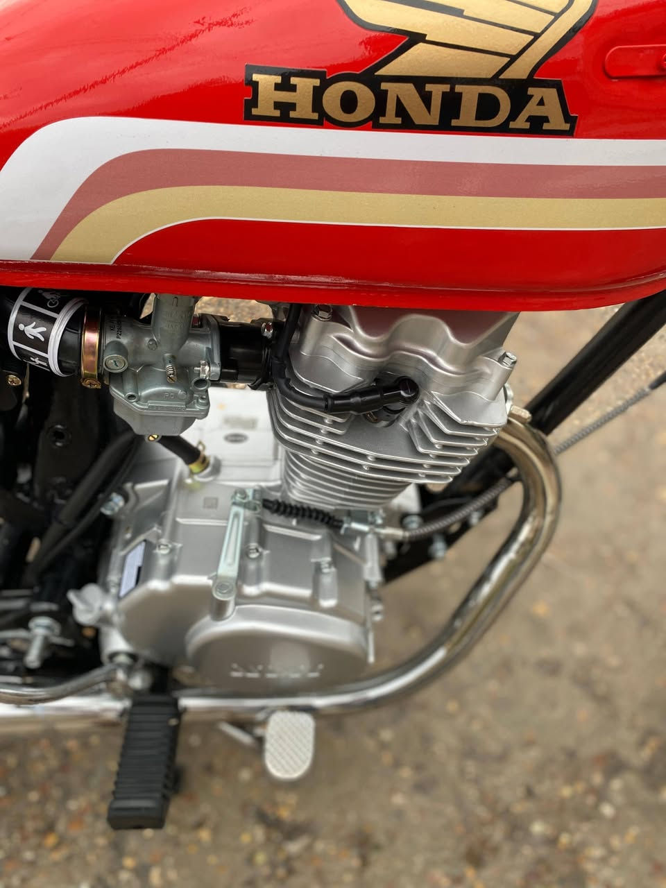 سلام عليكم دراجه للبيع 750 وبيه مجال دراجه بعدهي تفيلس ما مفيلسه ولله شاهد خوش دراجه وخير من يم الله يريدها يدخل خاص لو هاذ رقمي ***********
