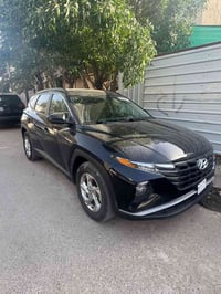 لبيع توسان موديل ٢٠٢٤  بدون رقم  حادث شبر صبغ فقط  سياره وضع شركه  برغ...