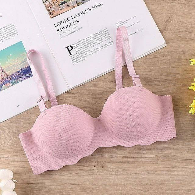 #جديدنا لاينتهي👙
حمالة صدر نسائي👙
درجة اولى…اسفنجة بدون عظم 
كوالتي عالي وخامة راقية✔️
✨ قطعه واحده  مسطح ماتبين تحت ملابس 
✨القماش تركي درجه اولى 💯🇹🇷
✨مريحه جدا بالبس 
✨حمالة الصدر غير مقصوصة بدون خياط 
✨وتسمح بمرور الهواء 

القياسات :- 32/34/38/39
5الوان متوفرة:-
(ماروني-بصلي-بيجي-وردي فاتح-اسود) 

السعر خاص
🚘 يوجد خدمة توصيل لجميع محافظات العراق ٤ الاف 🚘


**إذا كنت صاحب هذا الإعلان وتريد حذفه لأي سبب، رجاءا أرسل رسالة إلى الدعم الفني**
