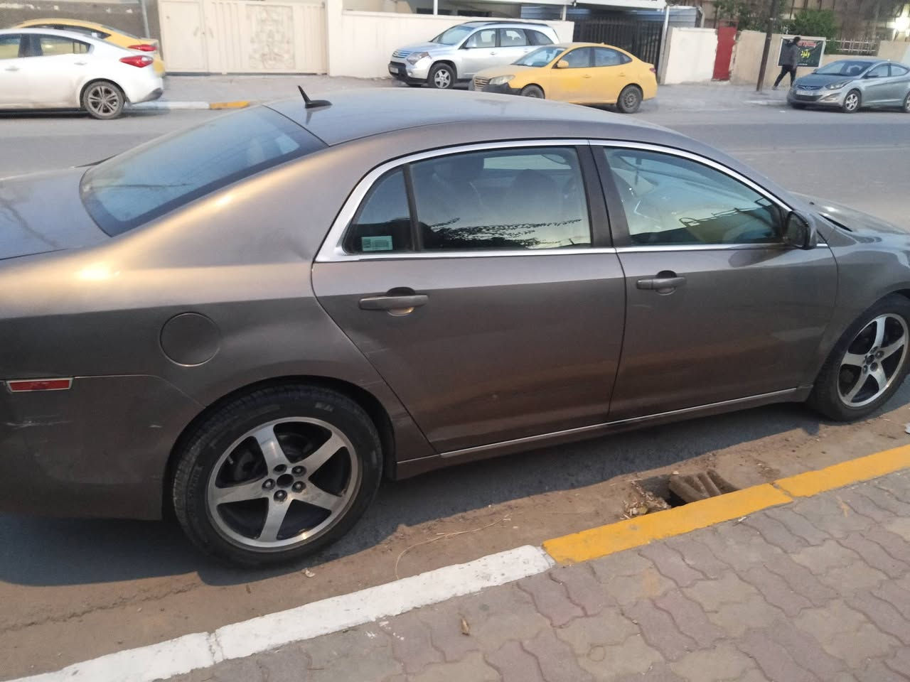 السلام عليكم شوفرليت ماليبو موديل 11 محرك 3600 أصل خليجي  كير شركه تبريد ثلج تخم تاير جديد حداديه جديد شرط تحويل مكان كربلاء بيع او مراوس ***********
