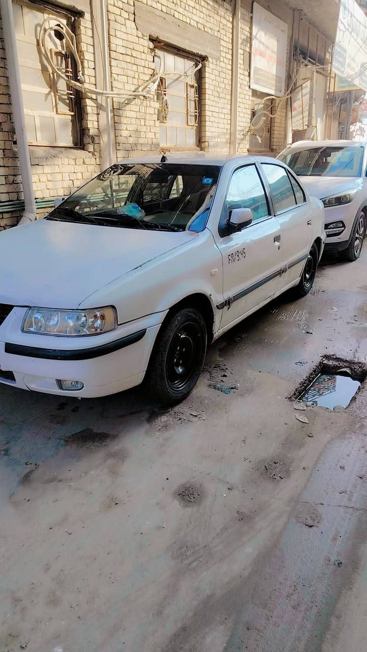 سلام عليكم سمند 2010 للبيع رقم قادسيه انكليزي السنويه ل2030تحويل مباشر بسمي شخصيا. غرمات ماعليها  سياره مكفوله بيه رشات صبغ الهلالات كير ومكينه مكفولات تبريد وحداديه وتخم تاير جديد هذا الاسبوع شاده. دوشمه جديده باتري جديد  مكان السياره ديوانيه مركز المدينه   رقم ***********
