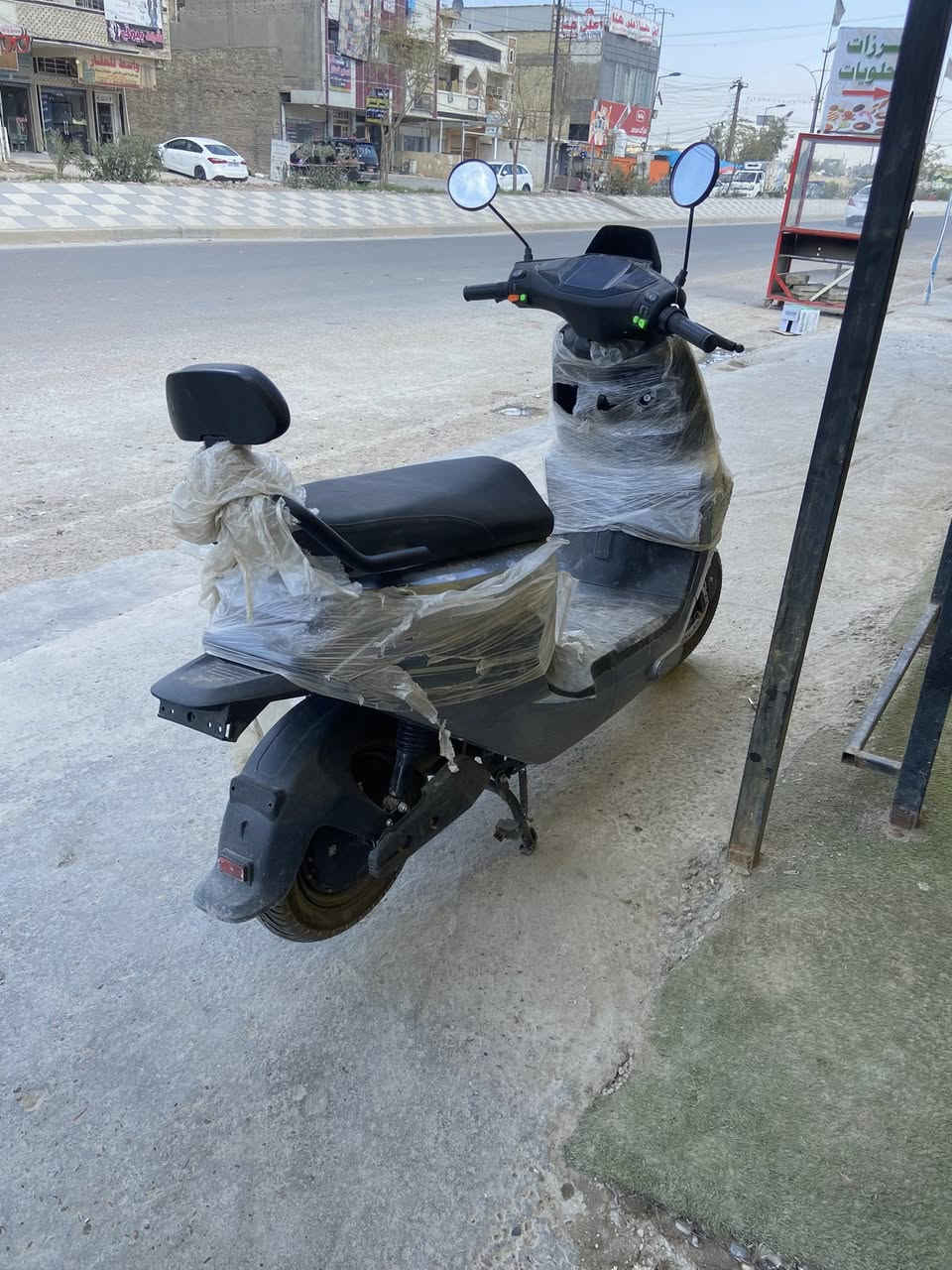 دراجه شحن للبيع
قبل سبوعين من نزالتها بعدها بلايلونها رايدها
ب٩٥٠
***********
