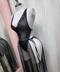 قطع ملابس • تراك • توصيل لجميع المحافظات