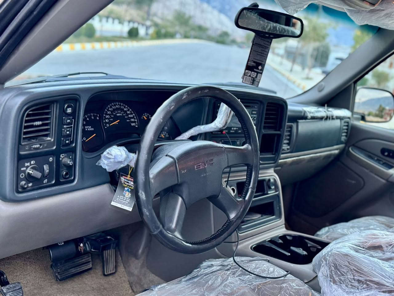 ‎سلام عليكم اخوان.  الله يبارك فيكم.  ويحفظ الجميع.  والكل على راسي🌹

                          🇺🇸GMC YUKON 2006 🇺🇸

مواصفات يوكن فول مواصفات ماعدا فتحة 

اداوات (بدون رقم) عدلة بدون كص

ماشية 200 الف محرك گير شرط

٤ تايرويل جديد حدادية جديد 

سيارة جديد ماشاءالله تبارك الله 

سعر:٨٣ ورقة

مكان سيارة/سليمانية-دربنديخان

عربي/***********
كوردي/***********
