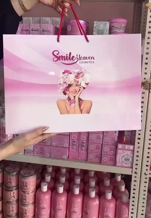 ✨ مجموعة Smile Heaven Bikini Butter – العناية الفاخرة لبشرة أكثر نعومة وجمال! ✨
دلّلي نفسك بتجربة فريدة مع مجموعة "Bikini Butter" من Smile Heaven Cosmetics المصممة خصيصاً للعناية بالمناطق الحساسة وتفتيحها بأمان وفعالية. تركيبة مميزة وطبيعية تمنحك نتائج ملحوظة من الاستخدام الأول!

🔸 مميزات المجموعة:

🍓 صابون Bikini Butter: ينظف البشرة بلطف، يزيل الروائح الغير مرغوبة ويعمل على تفتيح وتوحيد اللون بفضل خلاصات الفواكه الطبيعية.

🧴 السكراب المقشر: يقشر الخلايا الميتة بلطف، ويجدد البشرة لتصبح أكثر نعومة وإشراقًا.

🌸 البودي باتر (كريم تفتيح وترطيب): تركيبة غنية بالفيتامينات تعمل على تفتيح المناطق الداكنة وترطيب البشرة بعمق.

💧 البخاخ المعطر للمنطقة الحساسة: يمنحك انتعاش يدوم طوال اليوم برائحة ناعمة وأنثوية.

🌹 عطر الجسم: لمسة أنثوية ناعمة تدوم طويلًا وتكمل إحساسك بالنظافة والجاذبية.

🛍️ التغليف الفاخر: تصميم أنيق يناسب الهدايا ويعكس فخامة المنتج.

🔸 فوائد الاستخدام المنتظم: ✔️ تفتيح آمن للمناطق الحساسة
✔️ ترطيب عميق ولمعان طبيعي
✔️ رائحة منعشة وأنثوية
✔️ خالٍ من المواد الكيميائية الضارة
✔️ مناسب لجميع أنواع البشرة

💖 سواء كنتِ تبحثين عن عناية يومية أو تحضرين لمناسبة خاصة – مجموعة Bikini Butter هي خيارك الأمثل لبشرة مخملية وناعمة كالأطفا🚘


**إذا كنت صاحب هذا الإعلان وتريد حذفه لأي سبب، رجاءا أرسل رسالة إلى الدعم الفني**
