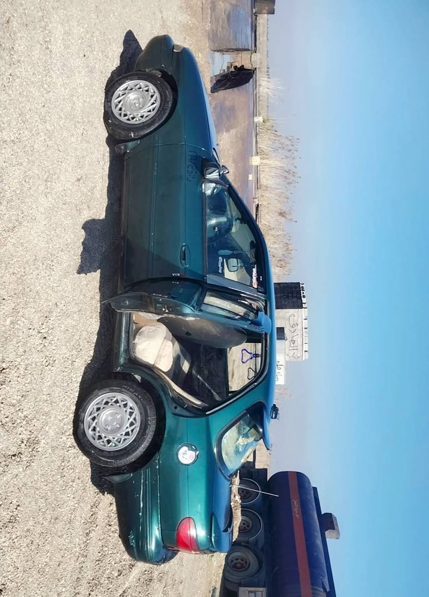 السَلٱمٌ عـَلـْيگمّ-ۈرحـْمّـٌة ٱللـّہ ﯙبُرگـّاتہ

سيارة- للبيع  او مراوس بسيارة بستا -
نوع السيارة سيفيا موديل 1993
للون زيتوني
سياره نضيفه كما موضحه بل العين
سيارة اوتماتيك  مسكر
المكينة خير م̷ـــِْن •اللّـہ̣̥ لاتنقيص ولاتبخير
الگير  خير  م̷ـــِْن •اللّـہ̣̥
السيارة كلش حلوة
دواخله حلوة الفان شغال
كهربائيات كلها شغاله
تخم تاير عدد4 جدد
رقم انكليزي
سنوية لل29
بأسمي تحويل ثاني يوم واتعهد بكلشي 
الاستفسار ع صاحب السيارة
***********
