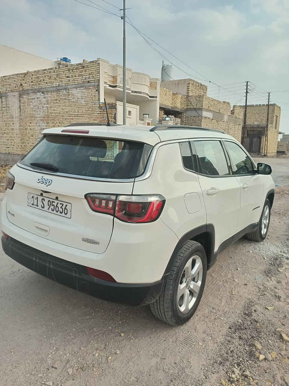 جيب كومبارس 2019 للبيع 
فور ويل 
كامل مواصفات ما عده لا يوجد بانوراما
باسمي رقم بغداد 
مكانه ميسان 
السعر ١٤٥ ورقة وبيها مجال بسيط 
للاستفسار/ ***********
