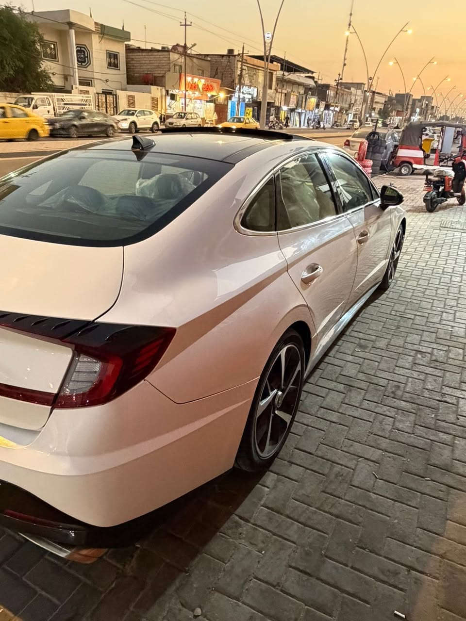 السلام وعليكم سوناتا2023وراد امريكي حادثه تبديل قبق جنطه وربع مدكر خلفي فولل 1600تيربو رقم ذيقار جديد مشروع وطني بسمي السياره حره الرقم *********** سعر اتصل وبيك خير ودلل
