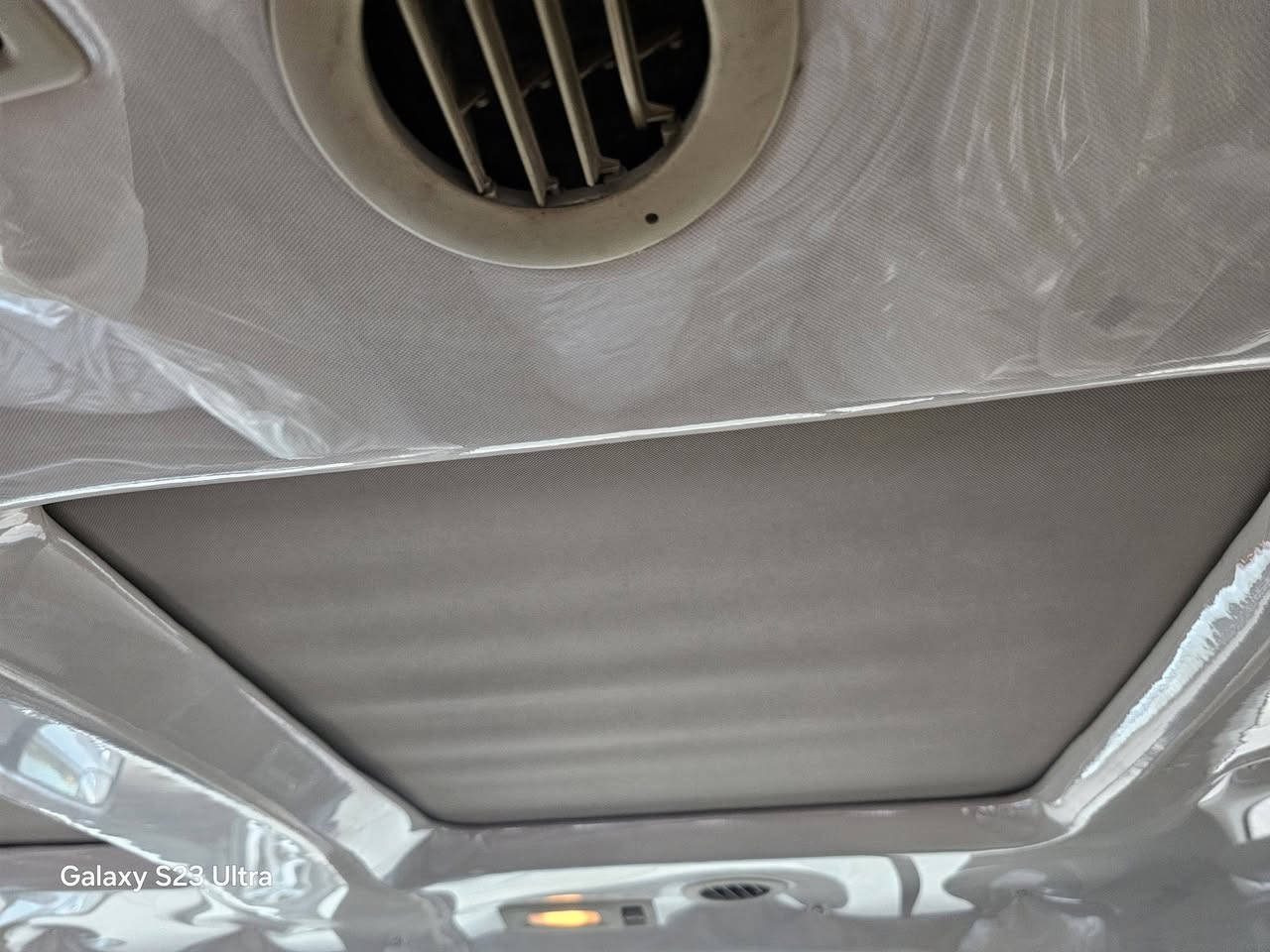 السلام عليكم فورد اكسبلور موديل ٢٠١٣ كامل مواصفات مكفول للاستفسار الاتصال على الرقم ***********
