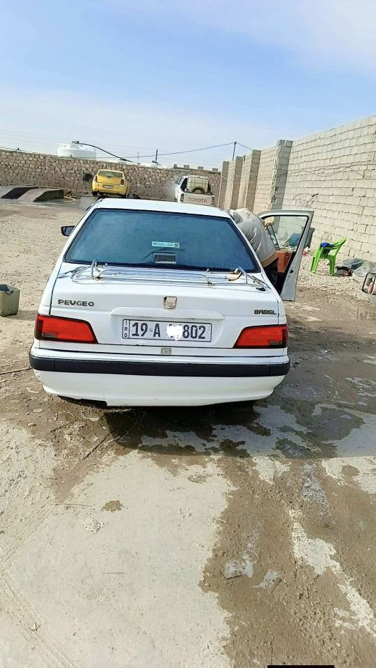 سلام عليكم بيجو بارص 2015 
رقم انكليزي الجديد باسمي تحويل ثاني يوم 
كير ومكينه خير من الله ترايك وين ميعجبك 
سياره بيه 2قطع باب وره سايق وبنيد طاير مبدلات نفس الون وشركه 
لايتات امامي جديد +منضومه زنون 
بكل لايت جديد نوع لد الحديث 
غرفة السياره جديده +الكاعيه جلد 
تيرات جديد ابو الخط 
تبريد شغال +تتفئه ع سويج 
حداديه نسبة 70% 
قايش تيم كيس جديد 
دسكات +بنزات خلفي جديد 
كهربيات كله شغاله مابيه شي مطفي 
هورن بوش +مضخم صوت +دمام ب
 الجنطه 
داينو ب الكارتون 
تعال شوف وقتنع وبيك خير وتدلل 
سعر43وبيه مجال حك الجيه 
رقم ***********
وماسنجر النجف, العراق
