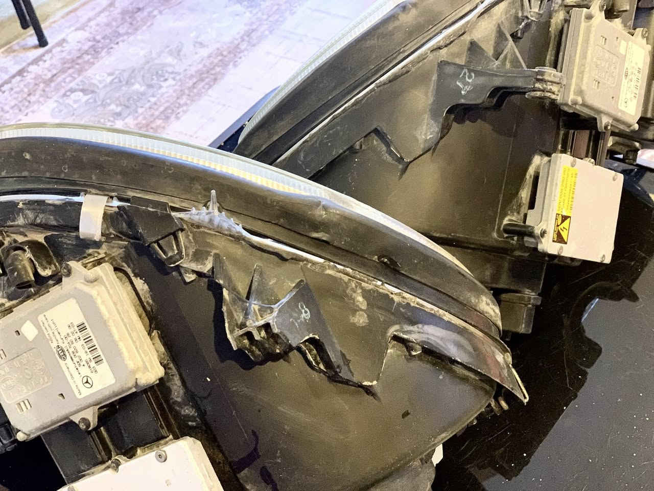 تحية طيبة لأحبتي الكرام 
متوفر مازدات لايت زنون بلادي مارسيدس ٢١١ موديل ٢٠٠٧ نظيف جدا ابو المحولة لمن يرغب بالشراء 
الاتصال برقم 
واتساب ومباشر 

‭+٩٦٤ ٧٧٦ ٦٨٦ ٩٣٣١‬
