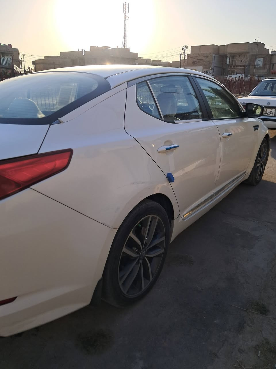 كيه أوبتيما2014محرك 2400دوش رقم بغدادتحويل مباشر دبل كزوزتبريدقطعتين لدأمامي خلفي بصمه فول عدا البنراماكشنات جلدحساسات كامره شفتات أستيرن تحكمات السياره جاهزه عد قطعتين صبغ بدون دواخل السعر125    للأستفسار *********** الشطره

