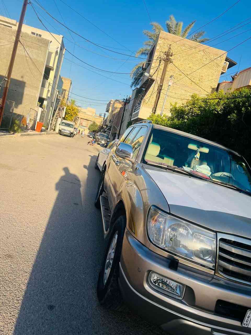 السلام عليكم 
لاندكروز 2006 بلادي مابي قطره صبغ ولا ضربه مكفوله من الضربه والصبغ فقط جراد في البنيد 
فول مواصفات تبريد 3قطع ثلاجه فتحه سقف 
GXR4500 
رقم باسمي تحويل ثاني يوم 
لاستفسار ***********
