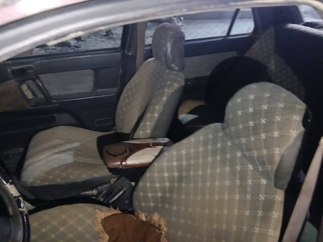 ألنترة مديل ٩٤ مثنى الماني سنوية لل٢٣ محرك وكير وتخم تاير جدد بور شغال كل كهربائياتهه شغالة السعر ١٥ ورقة موجودة في كربلاء للأتصال على هذا الرقم ***********
