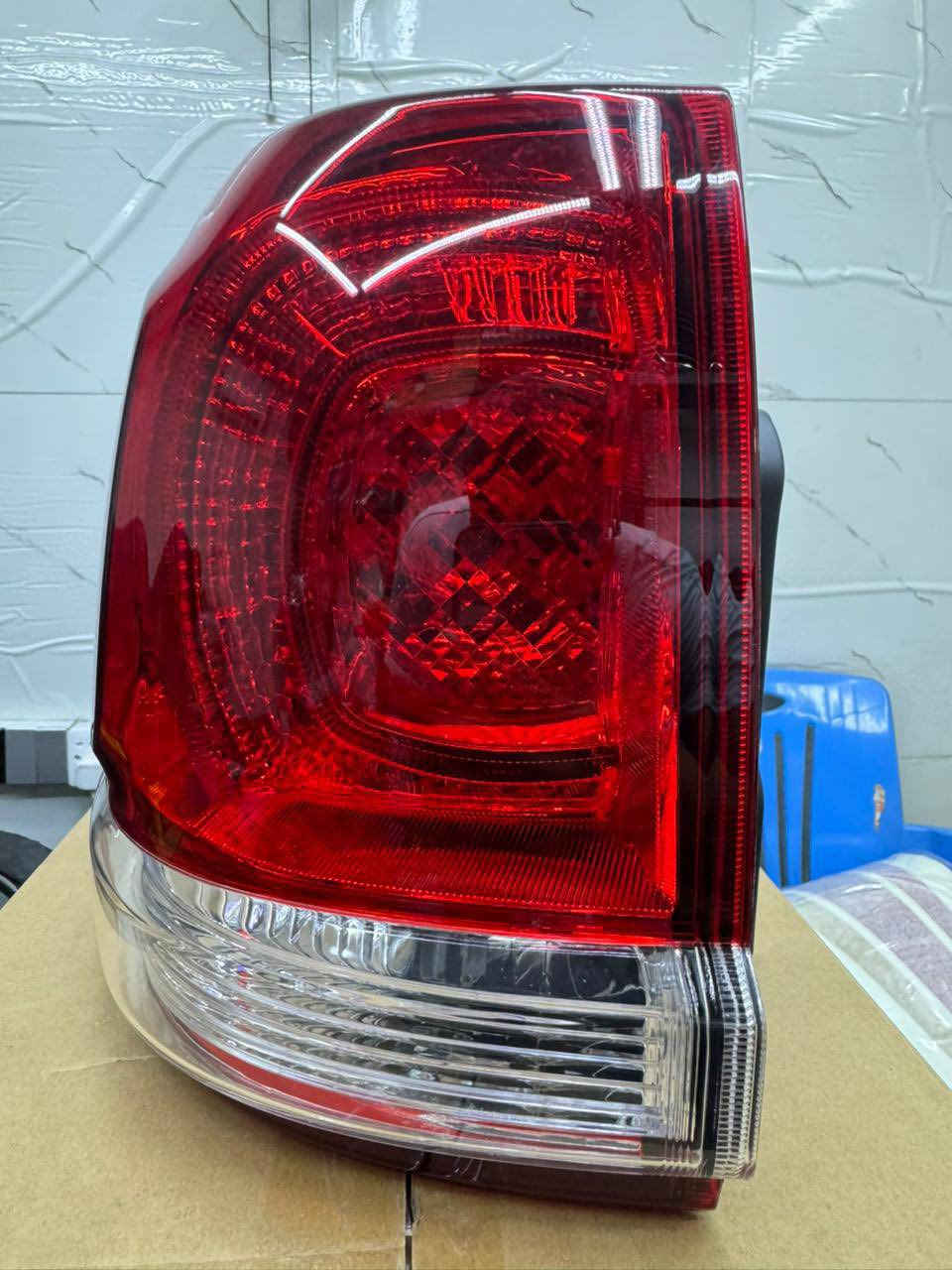 السلام عليكم
تتوفر ادوات الاحتياطية لاند كروز

دعامية امامي
كونترول تبريد
نيكل بك لايت
لحية دعامية امامي + خلفي
حاجب دعامية امامي
جام لايت
حساس دعامية
نوزلات
بطانة بنيد
سبايدر قمارة
مراية جانبية
شباك اعلى
ماسكة دعامية امامي + خلفي
بجم امامي و خلفي
جام مراية جانبية
شباك

يوجد توصيل لجميع محافظات العراق 🛻

للاستفسار التواصل واتساب ***********
 او عبر الرسائل الخاصة 📩

العنوان : بغداد / شارع الضلال
