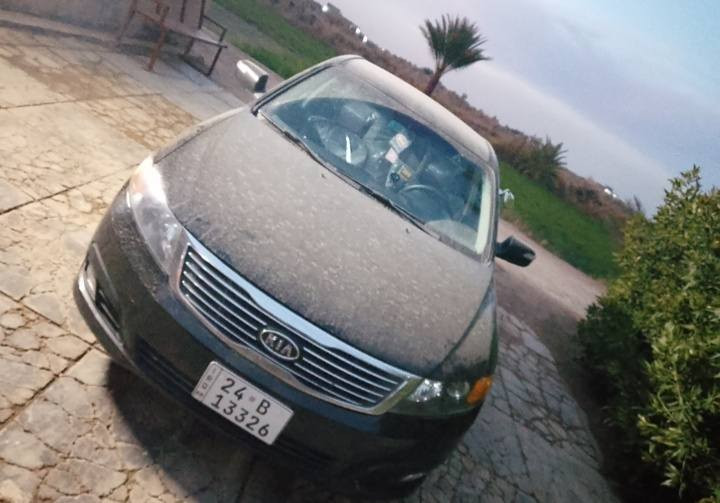 السلام عليكم لوتز موديل 2009 سياره فول الفول كشر مكفول بس هلال جماملغ خلفي بي صبغ اثر جراد سياره جاهزه على اخر حبايه رقم دهوك دولي باسمي  هزه جديده سنويه 2027 دواخل واحد على واحد شاشه كهربائيات كلها شغاله تحكم ستيرن تبريد تدفئه سياره متعوب عليهة مال جناي 
ملاحظه مكينه بيهة ضعف فقط 
سعر 108 وبيهة مجال قليل يعجبك اهلا وسهلا مايعجبك صلي على محمد واعبر المنشور وكلشي موجود بلسوك 
عنواني الديوانيه السنيه *********** خاص ماجاوب
