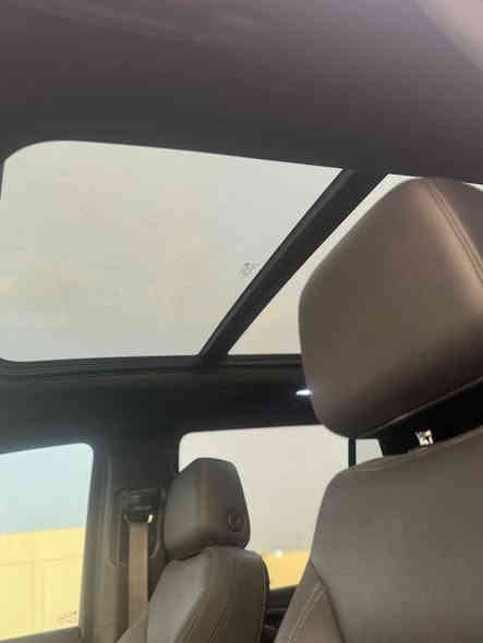 بسم الله الرحمن الرحيم
للبيع تاهو ٢٠٢٢ 
فئة  Z71 وارد امريكي 
ضرر جاملغ عكس السايق بدون لغد 
السيارة مرقم بغداد باسمي 
ماشية ٩٣ الف كم 
السعر ٤٧ وبيه مجال
للتواصل ***********
