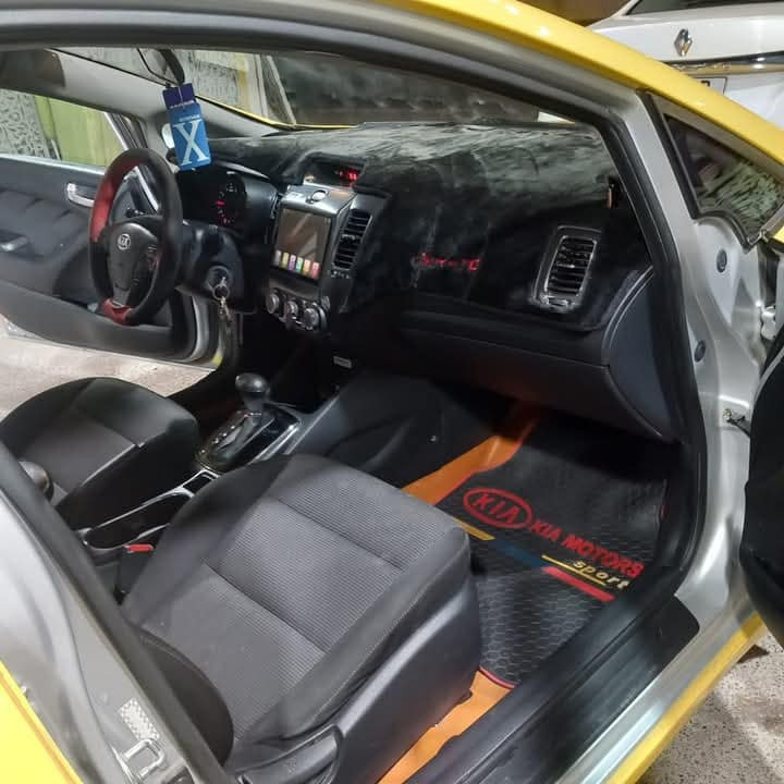 فورتي ٢٠١٧للبيع
العنوان بغداد الدورة 
حادث امريكة قبق جنطة
سيارة خير من الله 
السعر ١٠٥$
***********
