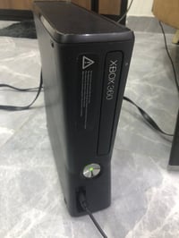 ‏السلام عليكم Xbox 360 مستعمل ‏بنظافه￼ 90%￼ ‏الجهاز غير مفتوح ويوجد به...