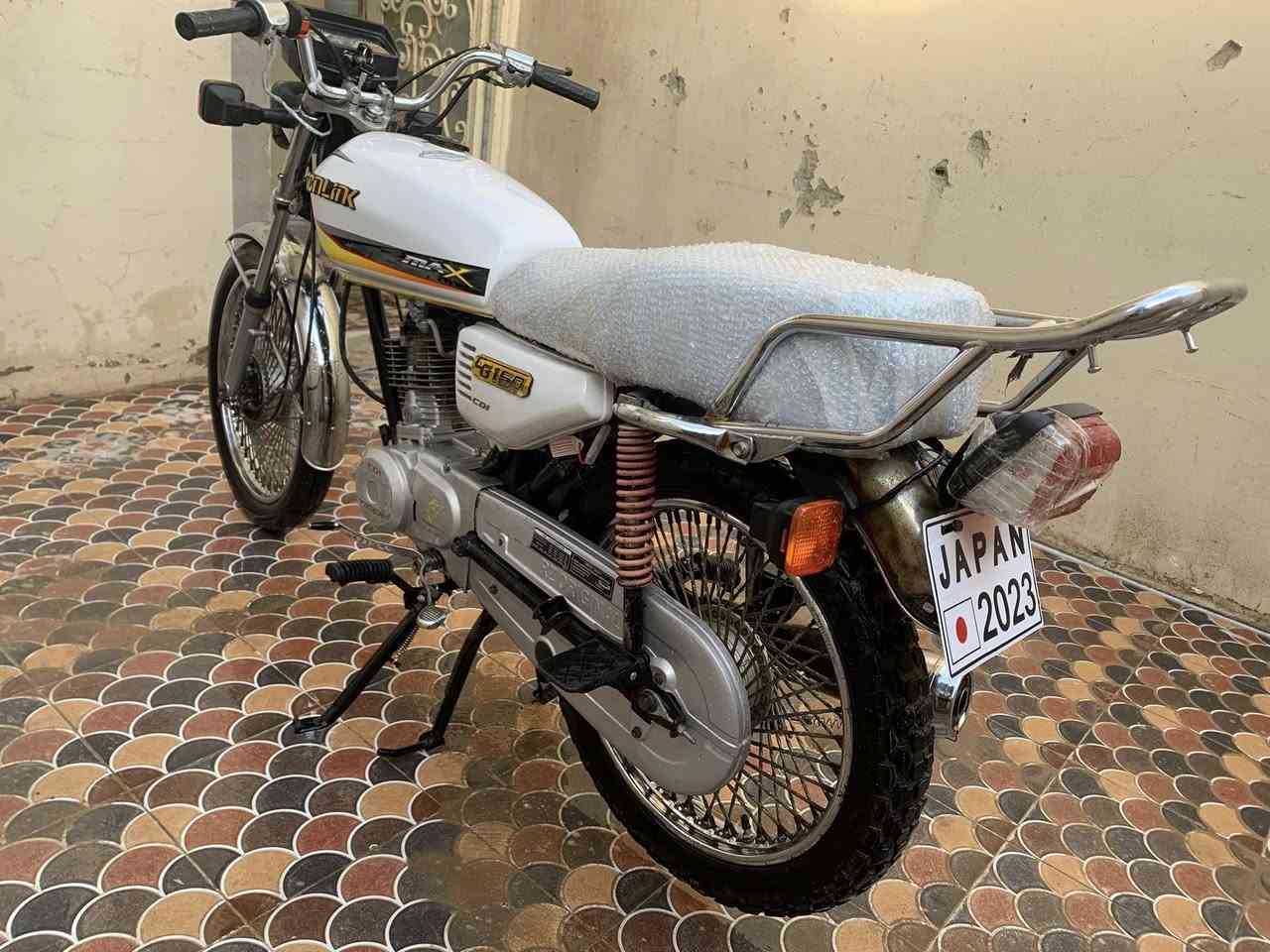 سلام عليكم دراجه للبيع موديل 2021دراجه ربع ما ذب عليها كهربائيات كلها شغاله مكان الدراجه بعقوبه حي المعلمين السعر 400 او بيها مجال لتواصل ***********
