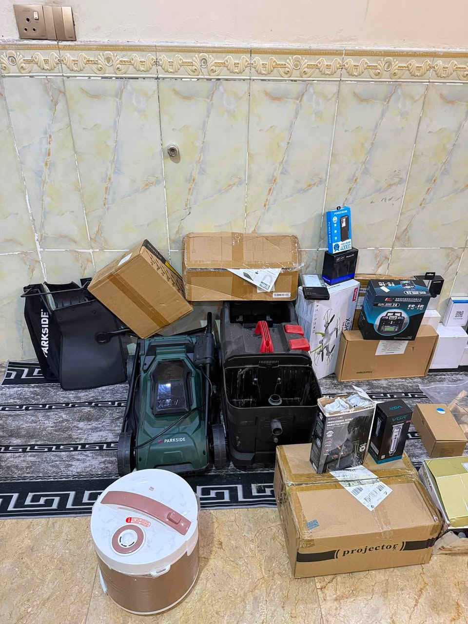 بضاعه كله مفوله
اي استفسار خاص 
يشهد الله البضاعه كلش حلوه 
ونسبة الفحم تقريبا 4/5 وحتى ان شاءالله ماكو شي فحم وبالعافيه الي ياخذه و اي استفسار خاص


**إذا كنت صاحب هذا الإعلان وتريد حذفه لأي سبب، رجاءا أرسل رسالة إلى الدعم الفني**
