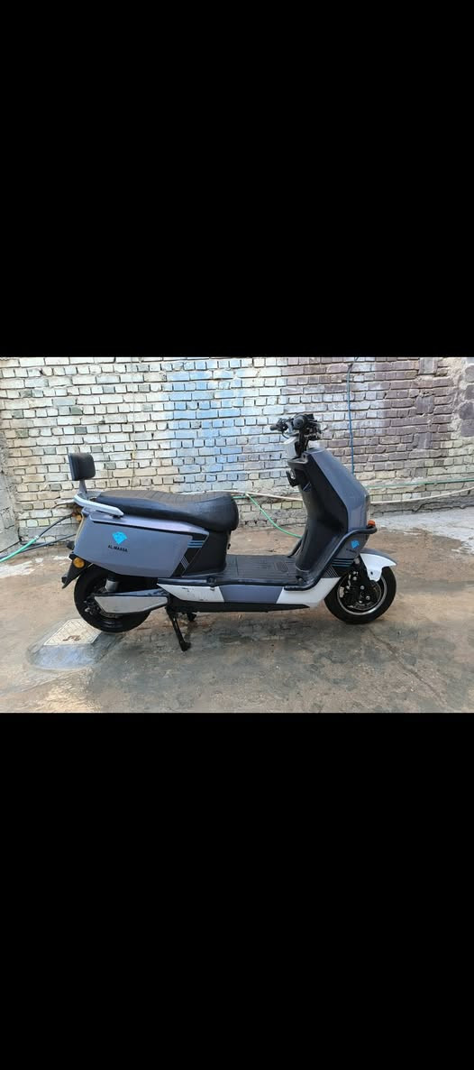 السلام عليكم ماطور سكنس للبيع نضافته مثل مشوفه كدامك كله شغال مابي شي نقص بطارياته تخم كامل جديد ماصارله اقل الشهر سعره 550 اليريده يجي خاص اويتصل عل رقم مكاني السكنيه هذه رقمي ***********
