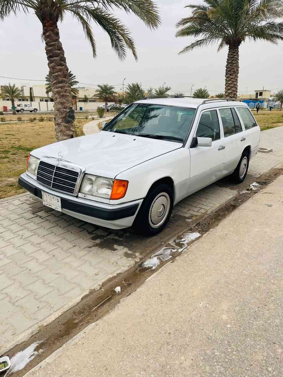 السلام عليكم مارسيدس دب للبيع مديل ٩٢ محرك وكيد جديدة كفاله السعر ٥٥ مكاني نجف ***********
@إشارة
