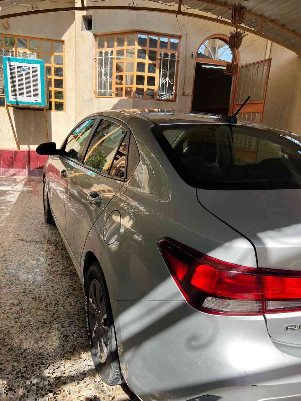 كيا ريو 2021
سيارة جديدة بمعنى الكلمة مال بيت 
محرك وكير شرط تبريد درجة اولى اربع تكوات 
تحكم ستيرن وشاشه تحكم مري  اوتو 
كاربون بانزين 
السعر (110 ) وبيها مجال 
***********
