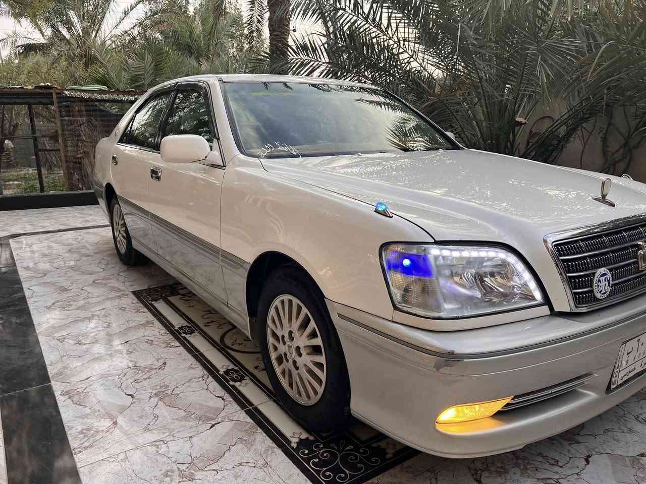 سلام عليكم
البيع
ملكه موديل2002
رقم بصره بسمي سنويه 2027
قرار 48 مكفوله كفاله عامه 
فول فول مواصفات 
تبريد قطعتين 
لايت اوتو 
اربع دكم 
شاصي 75
كشن جلد 
برده خلفيه 
السياره عادي ومحدثه كرستال خارج وداخل 
مري شفط  
تخم تاير جديد + باتري جديد 
لايت زنون بلاد 
دبل شاشه 
اشاره لكزز
سياره مال جناي واستخدام شخصي 
السعر 155 وبيه مجال للشراي 
رقم الهاتف ***********
