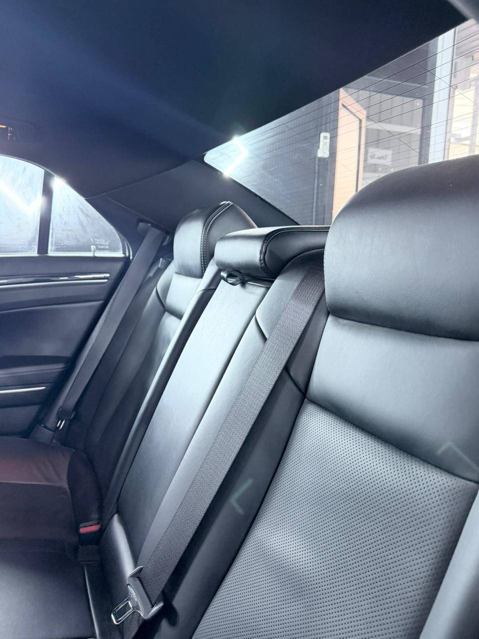 سلام عليكم
للبيع 

اوباما s300/هارلم وكاله

موديل 2023

كلين تايتل

بانوراما

بصمه ابواب

شاشه كار بلي 

كشنات حفر جلد s

دمام خلفي 

فول مواصفات

ماشيه ٢٤

السعر ٣٨٠ بيها مجال  

عنوان  كركوك 

الرقم اربيل

سنويه وهزة جديد
 الرقم *********** واتساب _اتصال
