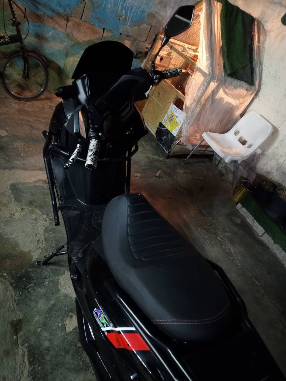 سلام عليكم 
مطور شحن تي ماكس وان 
6 بطاريات 
3 سارعات 

بطارت تقره 11

مستخدم 3 اشهر 
مكاني رمادي تأميم 
تواصل عل رقم وتساب 
***********
