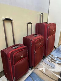 سلام وعليكم تلاث جنط جدد مامستعملات للبيع كلهن 80الف وبيهن مجال قليل 0...