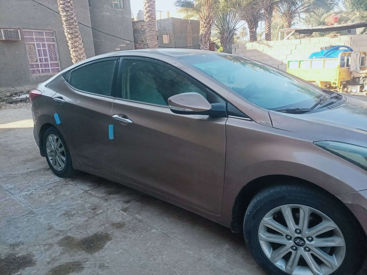 سلام عليكم النتره 16
انضف منها ماكو كهربائية داخل محرك جهاز 100/100
بيه جمالق ضربه وبندي قليل صبعغ اريدها ب 120 مجال قليل مو شراي لاتدخل 
***********
