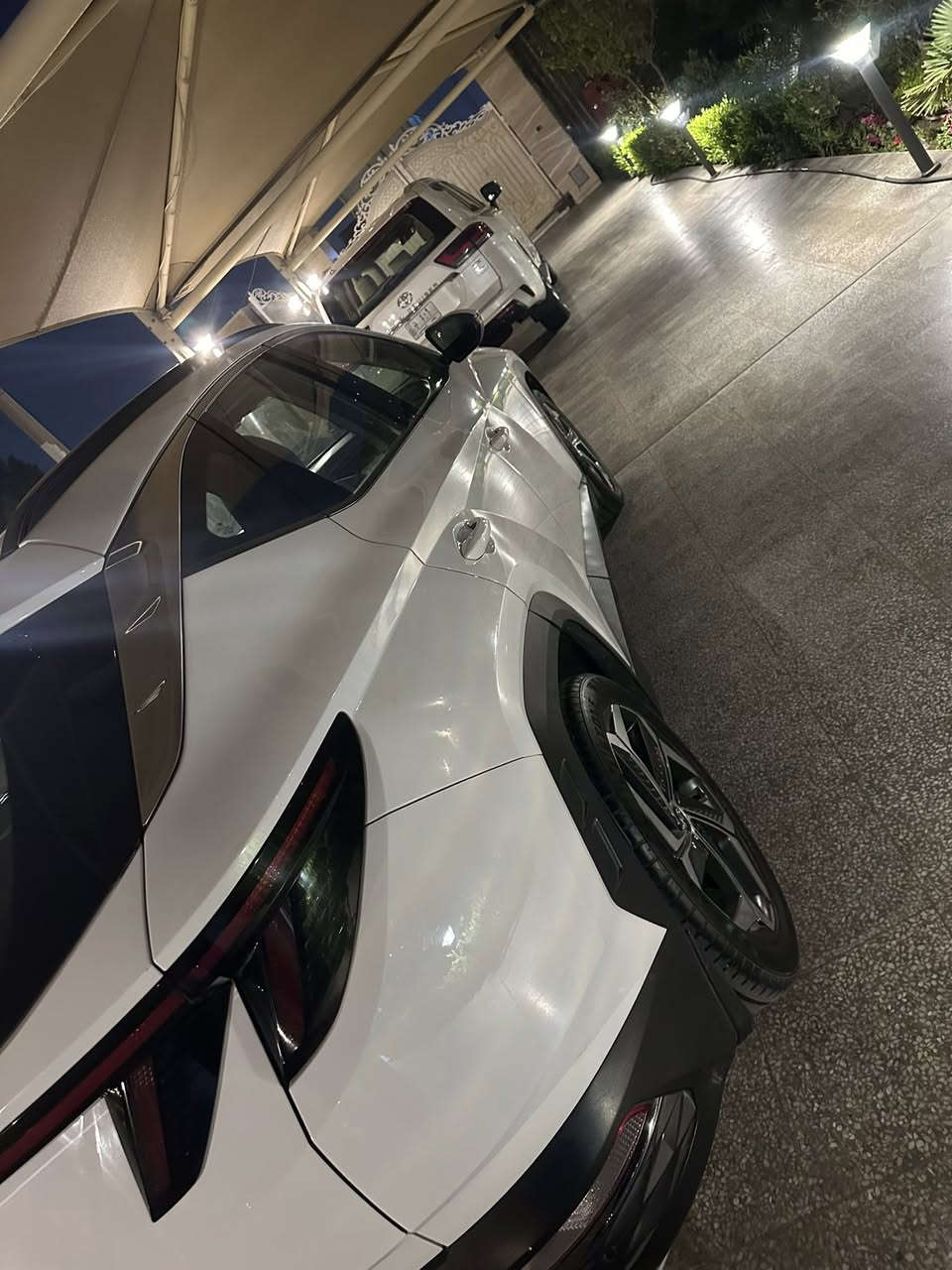 وسان 2022 خليجي
كشنات كهرباء 
السياره بيها مكان بارد 2 
بل صندوك وبلباب الخلفي عكس السايق 
ماشيه 70 الف
مكان السياره شارع فلسطين 
***********
