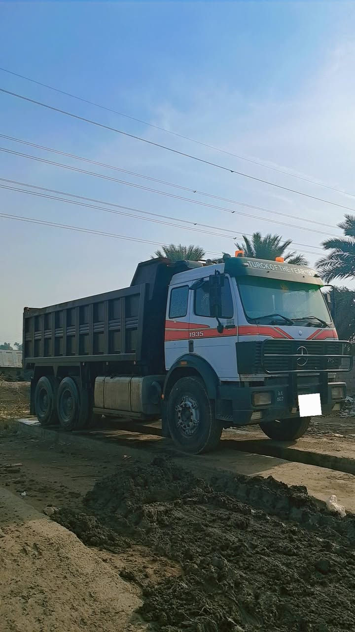 سلام عليكم سياره البي كرواتي للبيع موديل ٩١ مكينه ٨ سوبر كير ٥٥ رقم انبار للاستفسار ***********
