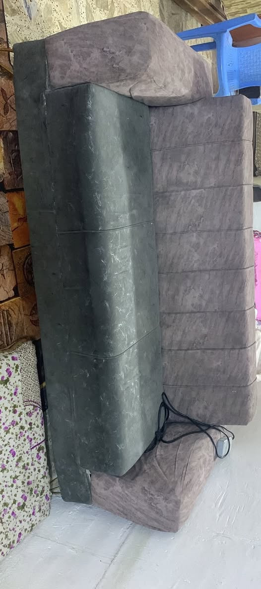 مرحبا تخم للبيع مابي شي بس ضرر كولش بسيط ولان معندي مكان دابيعه واي استفسار خاص


**إذا كنت صاحب هذا الإعلان وتريد حذفه لأي سبب، رجاءا أرسل رسالة إلى الدعم الفني**