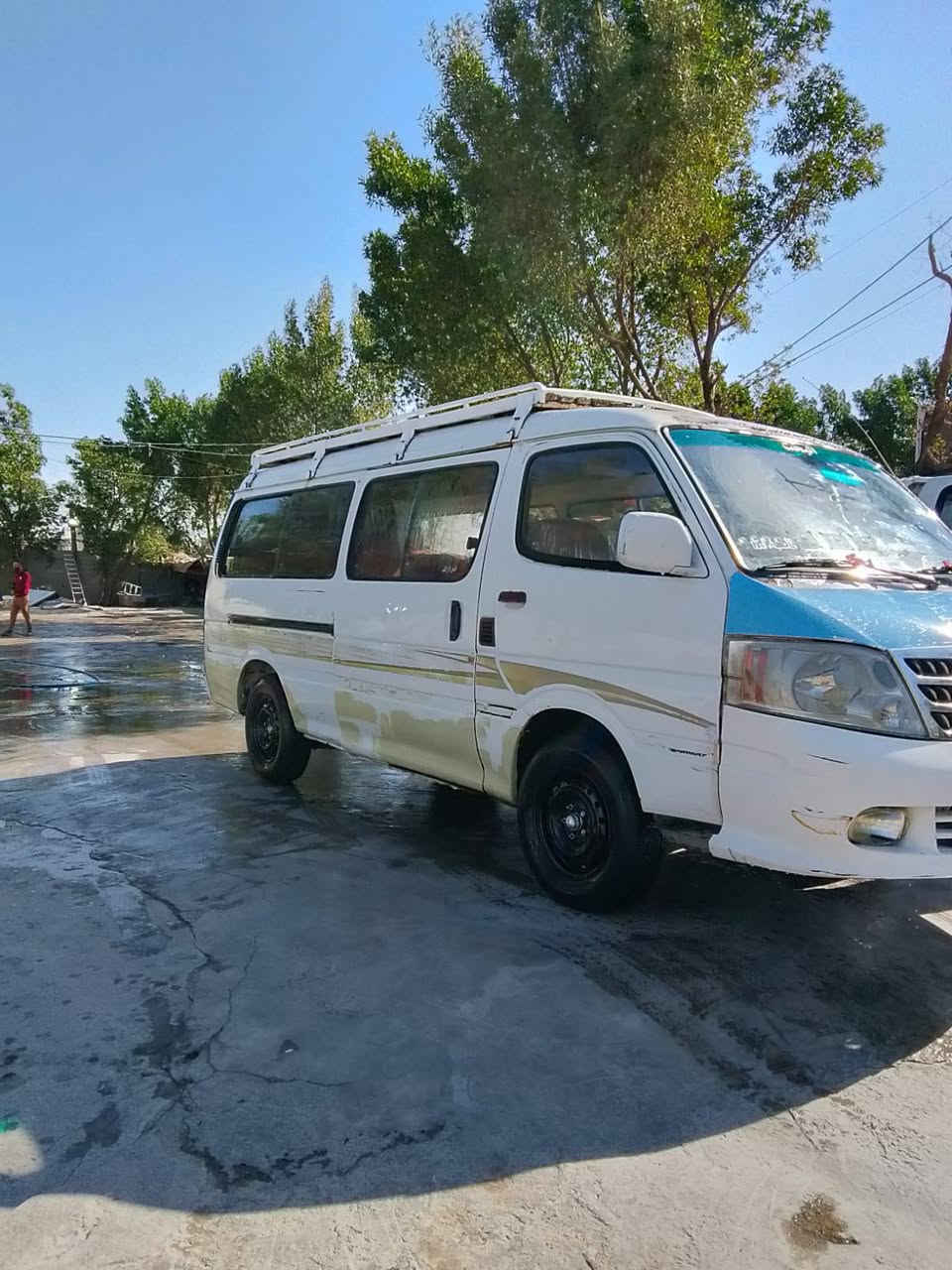 سلام عليكم سياره فتون ٢٠٠٩تحويل مباشر رقم بغداد سياره مكفوله من مكينه كير اكسل حداديه تخم تاير سياره مكفوله ما عدا الوزره معمره السعر ٤٨ وبيهه مجال للاستفسار هذا رقمي ***********
