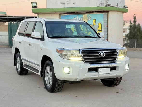 ***********
***********
وەنەوشە 2008 GXR
نرخ:193گەڵا
رەقەم بغدادەو سەنەوی پلاستیکە بەشەرتی ئەوەلیات وەکالەتی بەناوی خۆمانەوەیە
٣پارچەی بۆیاغه 
مەکینەو گێڕو کارەبای بە شەرت
موسرەفی هیچی تیانیە بەشەرت شمشمل
