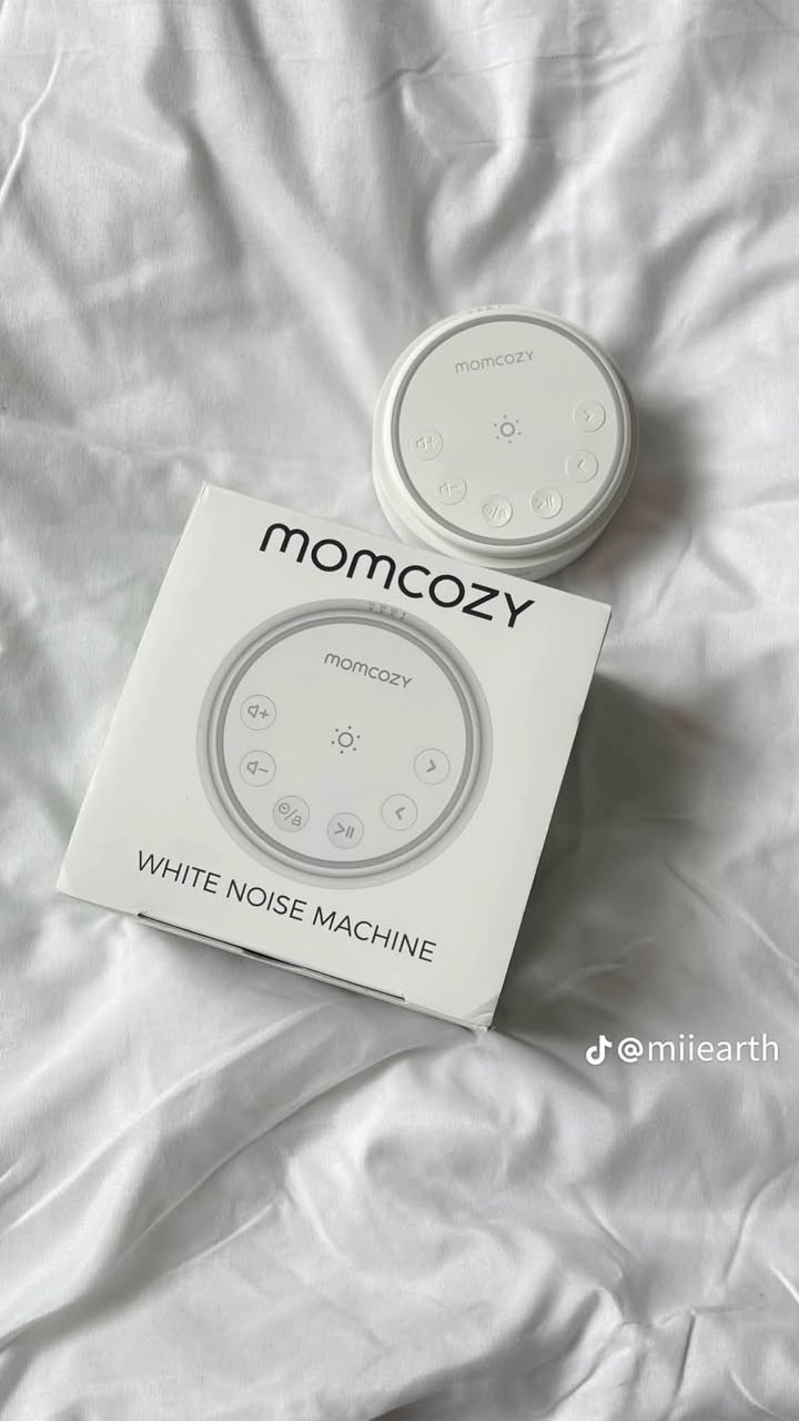 جهاز Momcozy Smart Sound Machine هو جهاز صوت ذكي مصمم للمساعدة في تحسين جودة النوم وخلق بيئة مهدئة، وهو مناسب للرضع والأطفال والبالغين.

الميزات الرئيسية:

أصوات عالية الجودة: يتميز الجهاز بـ 20 خيارًا صوتيًا عالي الدقة، بما في ذلك الضوضاء البيضاء وأصوات الطبيعة وغيرها، للمساعدة في حجب الضوضاء الخارجية وتوفير تجربة مهدئة. 

إضاءة ليلية: يتضمن إضاءة ليلية يمكن التحكم في سطوعها باللمس، حيث يمكن ضبط السطوع من 0٪ إلى 100٪. 

قابلية الحمل: الجهاز خفيف الوزن وقابل للحمل، مما يجعله مناسبًا للاستخدام في أي مكان.

متوفر عدد قليل جدا


**إذا كنت صاحب هذا الإعلان وتريد حذفه لأي سبب، رجاءا أرسل رسالة إلى الدعم الفني**