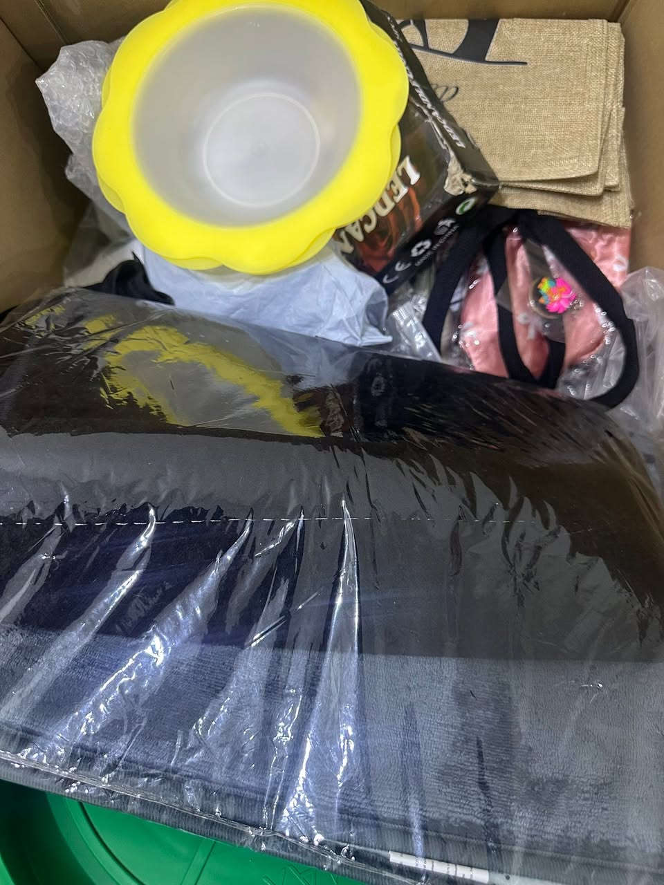 صفيه اخر كراتين ملابس مكياج وعنايه مكس هاي فتحتهن كدامكم الي يجيكم ما مفتوح الكيلو ع 3


**إذا كنت صاحب هذا الإعلان وتريد حذفه لأي سبب، رجاءا أرسل رسالة إلى الدعم الفني**