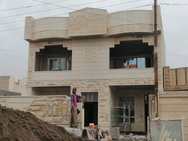 سلام عليكم كادر حجر حلان واجهات كوبنات شبابيج حف ودرز وتصليح شقل بانسب الأسعار ***********
