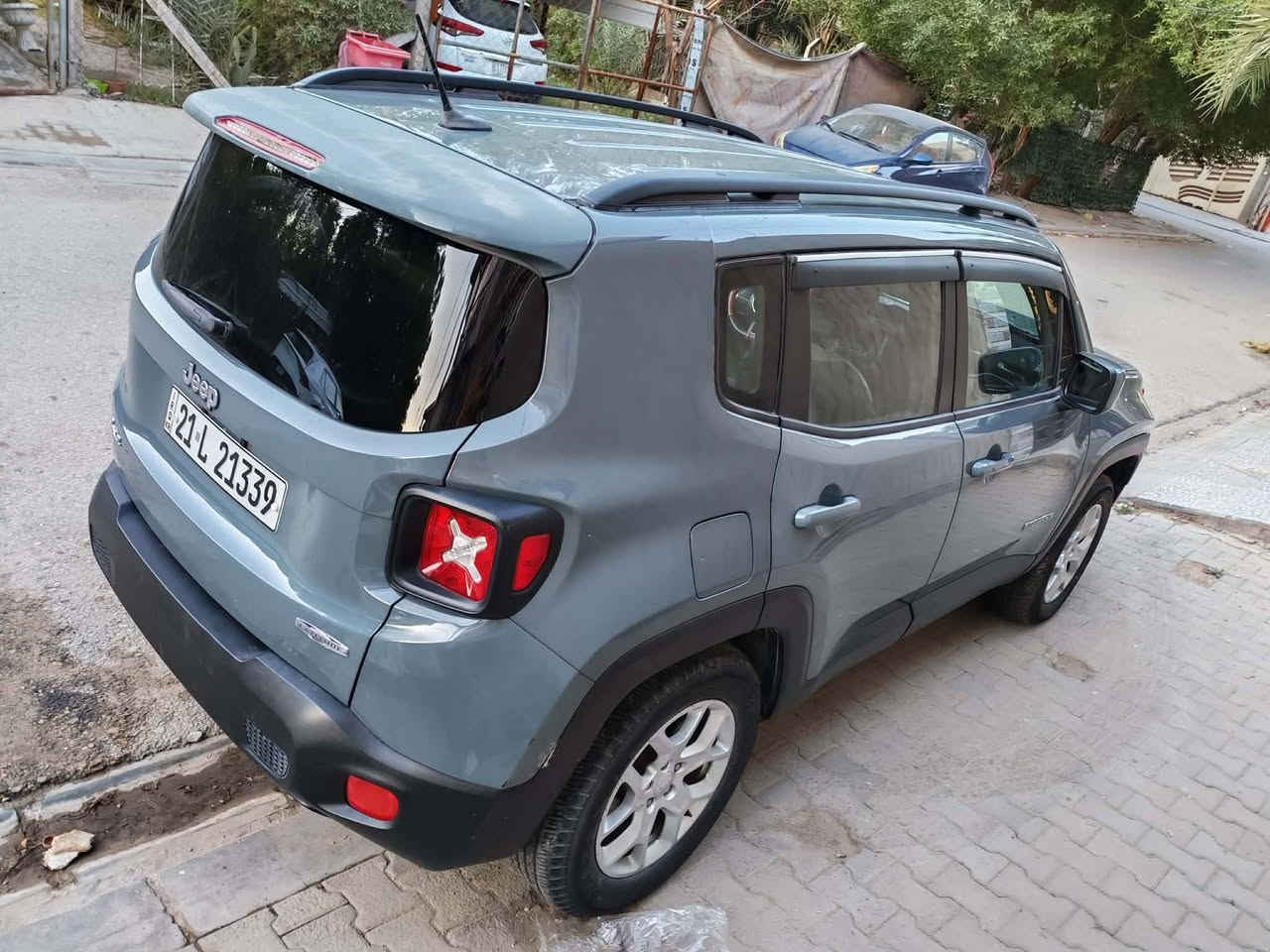 للبيع: سيارة جيب رينجدالموديل 2017
رقم إنكليزي سليمانيه بأسم شركة تريد وكاله او مداور ماشيه 114 ألف سيارة بيها تبديل جاملغ فقط نفس اللون السعر 133وبيها مجال بسيط مكان النجف للاستفسار الاتصال بالرقم *********** مواصفاتها 
فول سيارة بدون فتحه 
بصمه تشغيل 
فول تحكم استيرن 
 تدفئه كشنات 
فور ويل مع 3 وضعيات
سايد بريك دكمه 
تشغيل عن بعد
كامرة خلفيه 
حساس إطار
