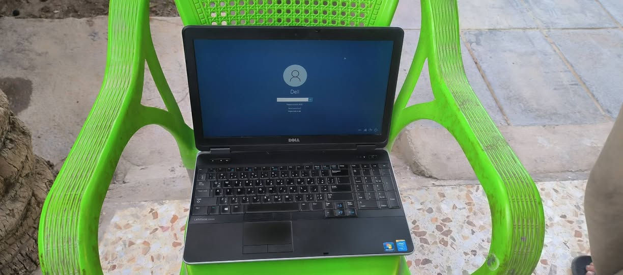 Dell للبيع مستعملة
معالج i7-4610M @ 3.00GHz   3.00 GHz
رامات 16.0 GB
256جيجا
مع كرتين شاشه داخلي مدمج واحد 
Intel HD Graphics 4600
والثاني amd
ويندوز 10
السعر 225وبي مجال قليل
رقم *********** والخاص هم مفتوح للي يحب يشتري
