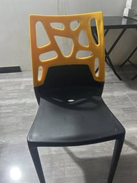 غراض مستعمله قليل مكانها بغداد شهداء البياع  رقم الهاتف :07817673766